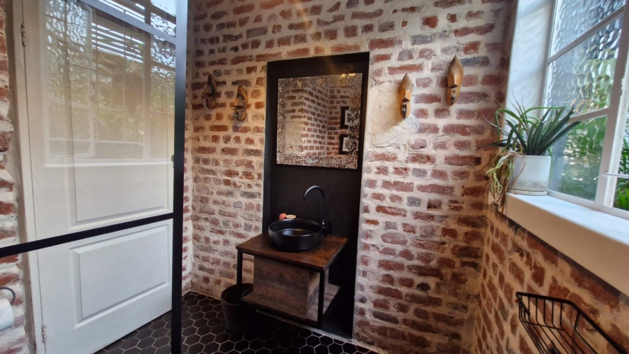 To Let 2 Bedroom Property for Rent in Simons Town Western Cape